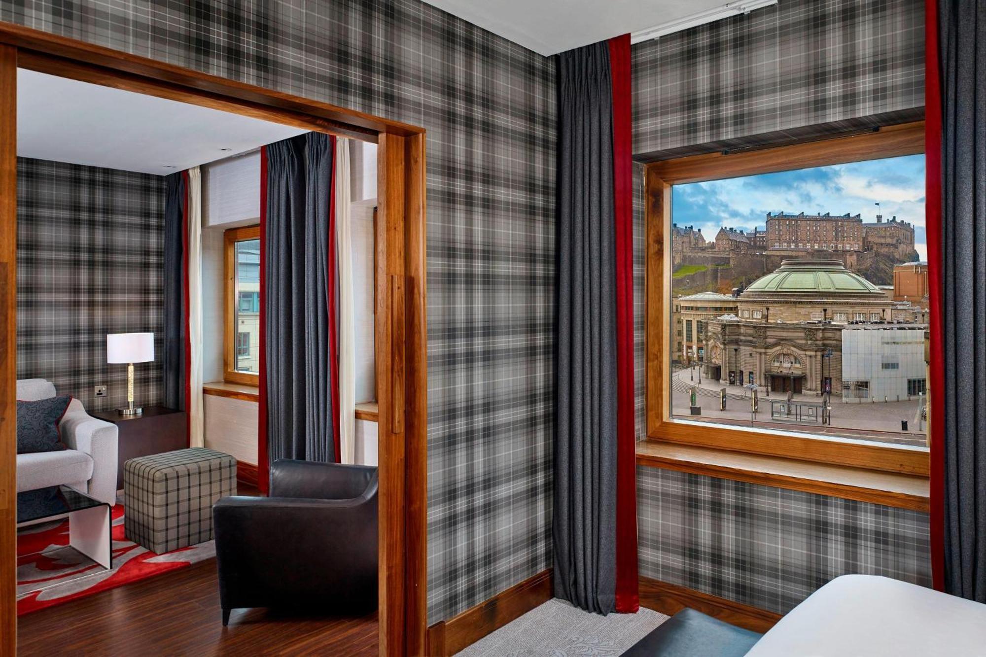 Sheraton Grand Hotel & Spa Edinburgh Buitenkant foto